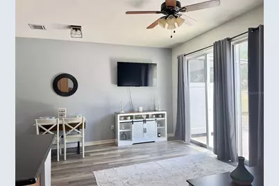 6956 Towne Lake Road, Riverview, FL 33578 - Photo 8