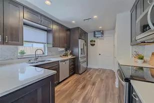 6806 S Gabrielle St, Tampa, FL 33611 - Photo 16