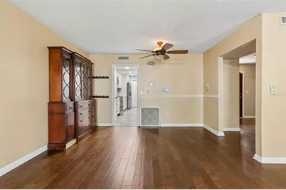 105 S Manhattan Avenue, Tampa, FL 33609 - Photo 14