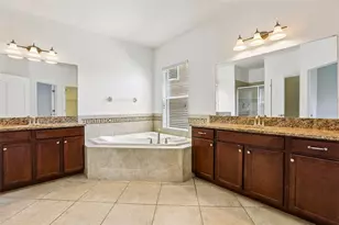19417 Paddock View Dr, Tampa, FL 33647 - Photo 18