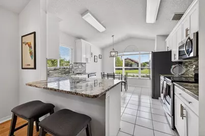 8525 Heyward Road, Tampa, FL 33635 - Photo 6