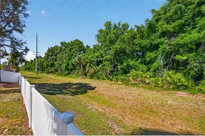 8525 Heyward Road, Tampa, FL 33635 - Photo 30