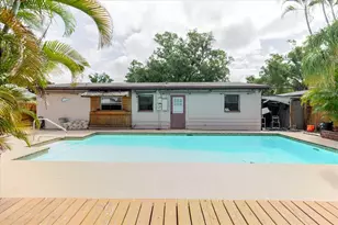 8300 54th St N, Pinellas Park, FL 33781 - Photo 8