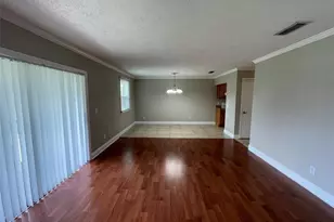 13686 Orange Sunset Dr, Tampa, FL 33618 - Photo 8