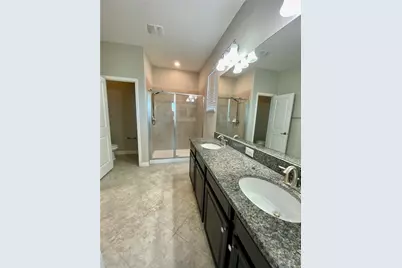 10143 Newminster Loop, Ruskin, FL 33573 - Photo 12