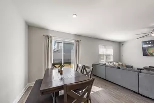 12353 Blue Pacific Dr, Riverview, FL 33579 - Photo 10