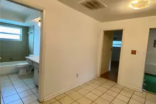 2084 Ridgelane Rd, Clearwater, FL 33755 - Photo 18