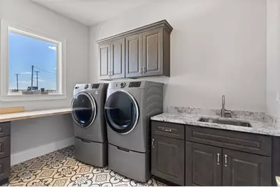 3321 N Kingsway Road, Thonotosassa, FL 33592 - Photo 16