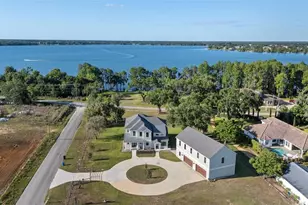 3321 N Kingsway Rd, Thonotosassa, FL 33592 - Photo 2