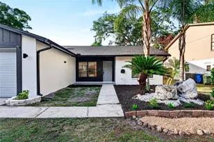 14841 Oak Vine Dr, Lutz, FL 33559 - Photo 4
