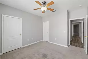 10504 Villa View Cir, Tampa, FL 33647 - Photo 14