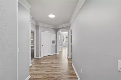 10504 Villa View Circle, Tampa, FL 33647 - Photo 12