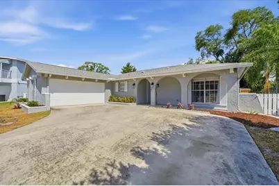 11875 90th Avenue, Seminole, FL 33772 - Photo 2