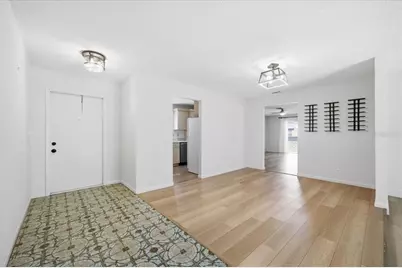 11875 90th Avenue, Seminole, FL 33772 - Photo 6