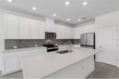 6335 Jensen View Avenue, Apollo Beach, FL 33572 - Photo 6
