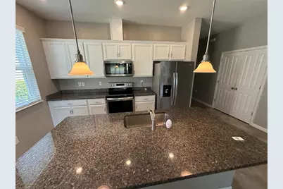 2049 Mesic Hammock Way, Venice, FL 34292 - Photo 6