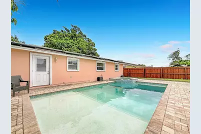 8820 58th Lane N, Pinellas Park, FL 33782 - Photo 58