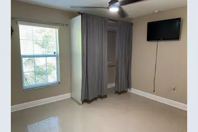 6609 Myrna Drive, Tampa, FL 33619 - Photo 10