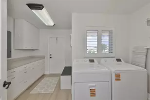 2003 Wedge Ct, Sun City Center, FL 33573 - Photo 36