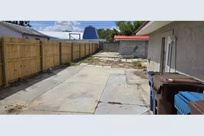 833 Sherwood Drive, Lake Wales, FL 33898 - Photo 6