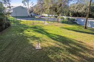 2237 Lake Woodberry Cir, Brandon, FL 33510 - Photo 74
