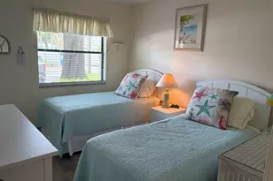 303 Meadow Ln, Oldsmar, FL 34677 - Photo 18