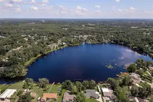 18619 Yokam Ave, Lutz, FL 33549 - Photo 6