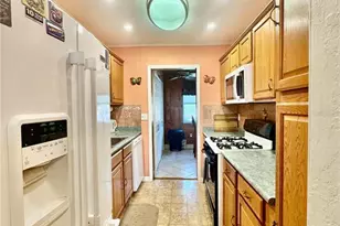 10036 63rd Ave N, Saint Petersburg, FL 33708 - Photo 12