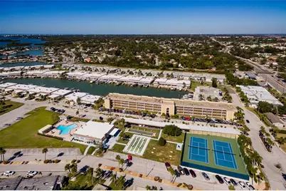 1 S Boca Ciega Point Boulevard #204, Saint Petersburg, FL 33708 - Photo 34