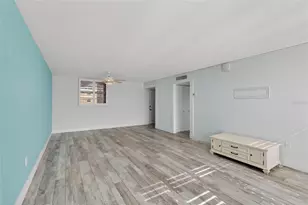 7465 Bay Island Dr S, South Pasadena, FL 33707 - Photo 12
