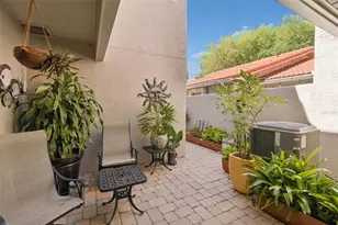 7913 Bayside View Dr, Orlando, FL 32819 - Photo 12