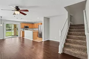 3128 Royal Tuscan Ln, Valrico, FL 33594 - Photo 10