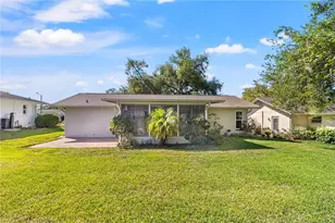 10616 Springwood Dr, Port Richey, FL 34668 - Photo 32