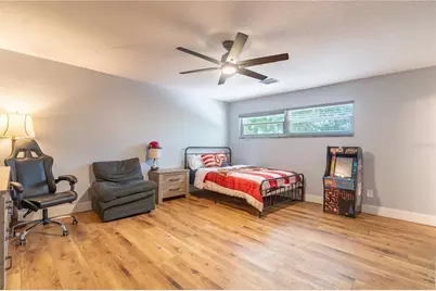 12705 Park Boulevard, Seminole, FL 33776 - Photo 22