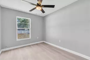 802 E North Bay St, Tampa, FL 33603 - Photo 14