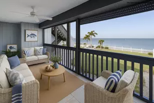 812 Bahia Del Sol Dr, Ruskin, FL 33570 - Photo 4