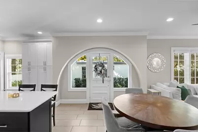 2943 W Bayshore Court, Tampa, FL 33611 - Photo 20