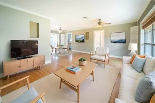 3320 Las Brisas Dr, Riverview, FL 33578 - Photo 14