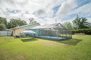 3320 Las Brisas Dr, Riverview, FL 33578 - Photo 10