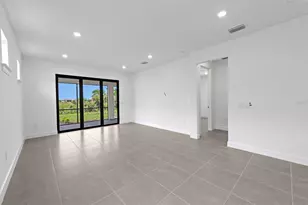 5839 Talon Preserve Dr, Nokomis, FL 34275 - Photo 4