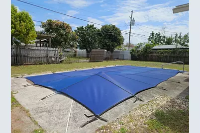 3155 55th Street N, Saint Petersburg, FL 33710 - Photo 6