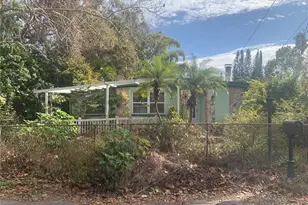 5853 39th St N, Saint Petersburg, FL 33714 - Photo 4