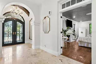 4555 W Swann Ave, Tampa, FL 33609 - Photo 8