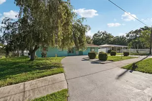 1339 22nd St, Sarasota, FL 34234 - Photo 2