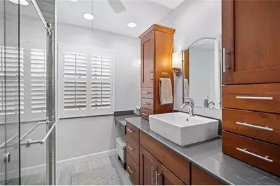 1092 Sanabel Court NE, Saint Petersburg, FL 33702 - Photo 6