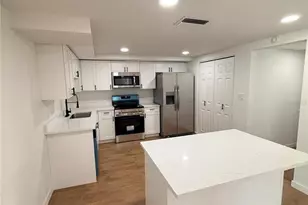 5701 Canosa Dr, Holiday, FL 34690 - Photo 8