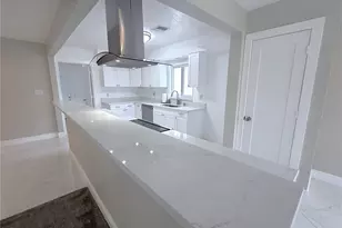 11505 N Rome Ave, Tampa, FL 33612 - Photo 10