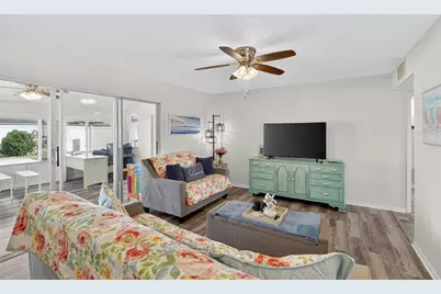 809 Oakmont Avenue, Sun City Center, FL 33573 - Photo 12
