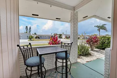 809 Oakmont Avenue, Sun City Center, FL 33573 - Photo 8