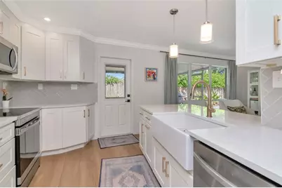 4609 S Cooper Place, Tampa, FL 33611 - Photo 4